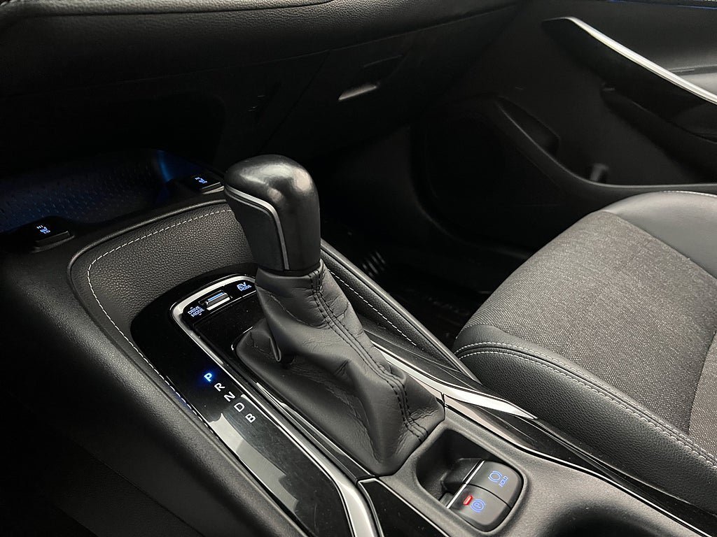 Vehicle Image 23