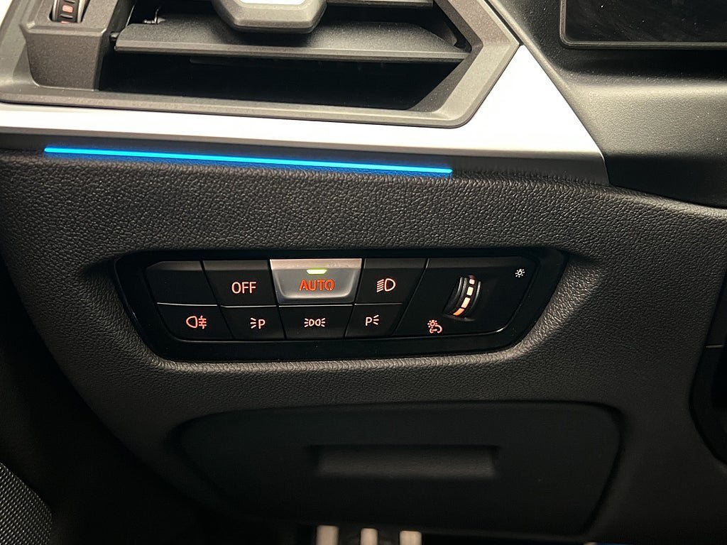 Vehicle Image 34