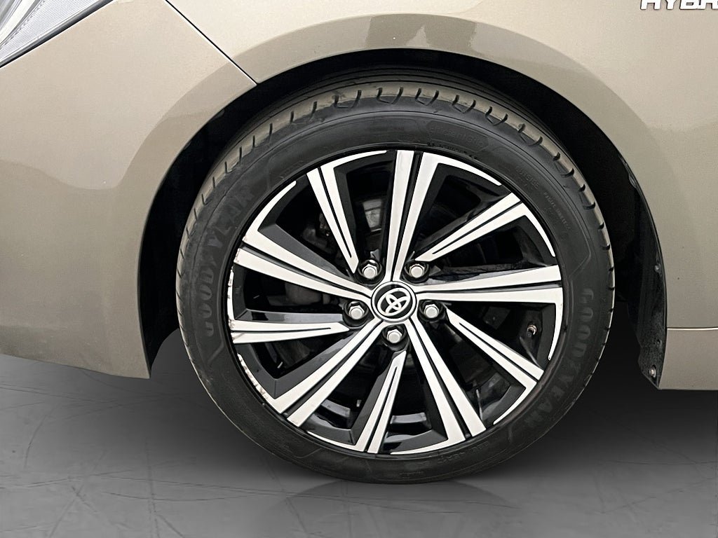 Vehicle Image 30