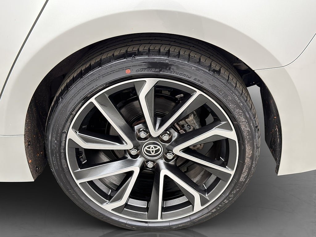 Vehicle Image 30