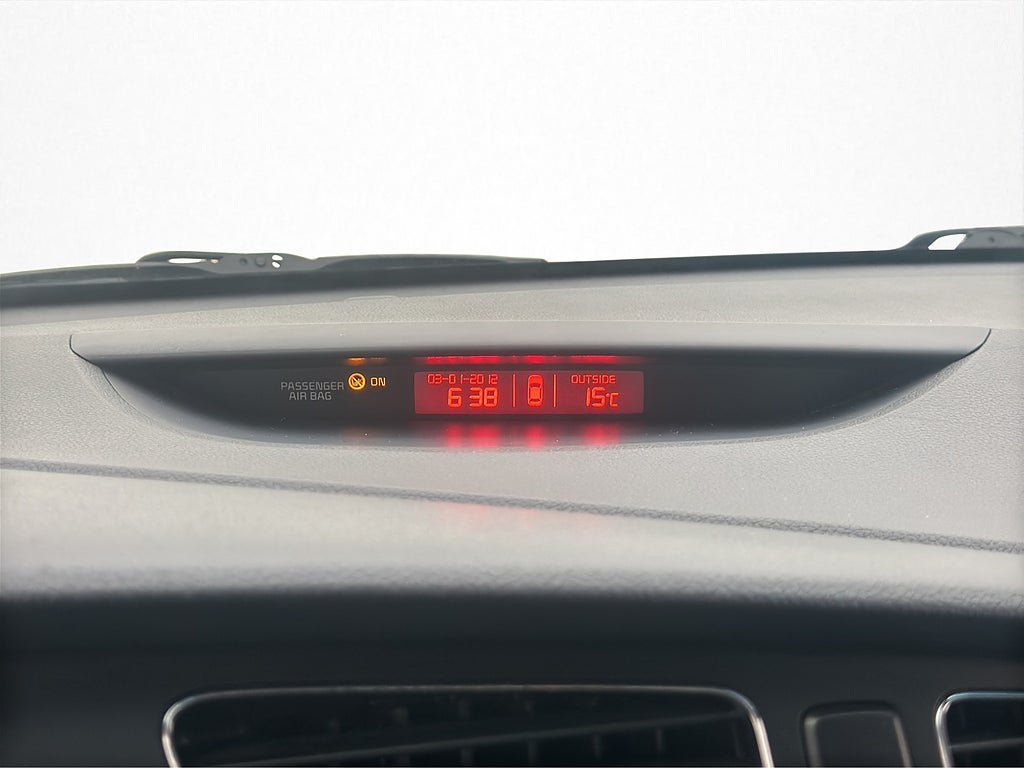 Vehicle Image 19
