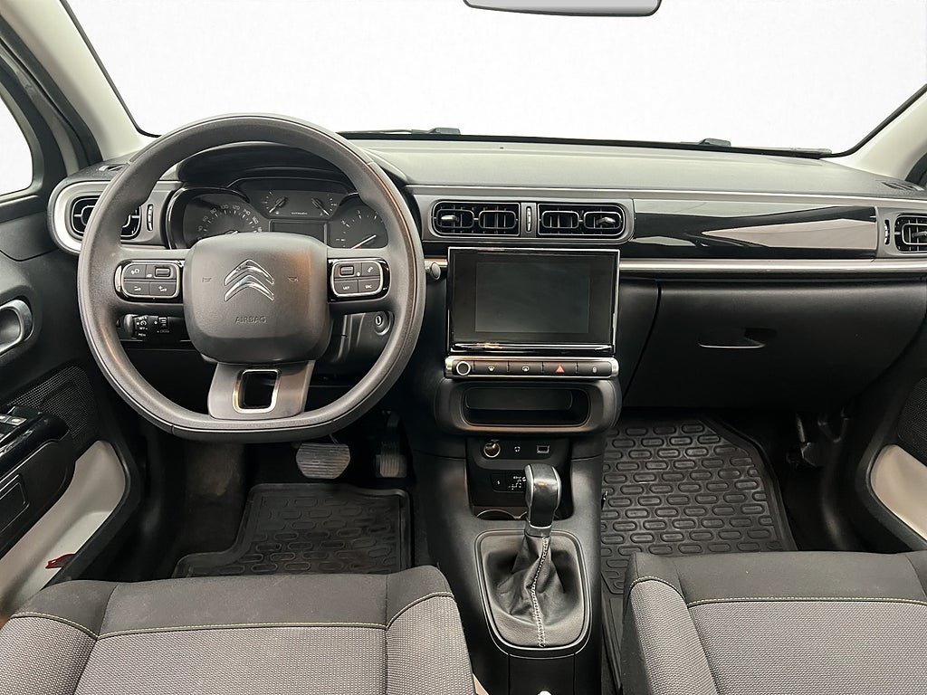 Vehicle Image 10