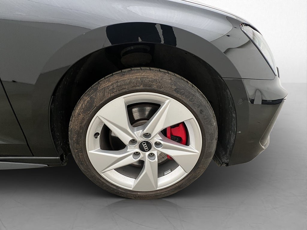 Vehicle Image 33