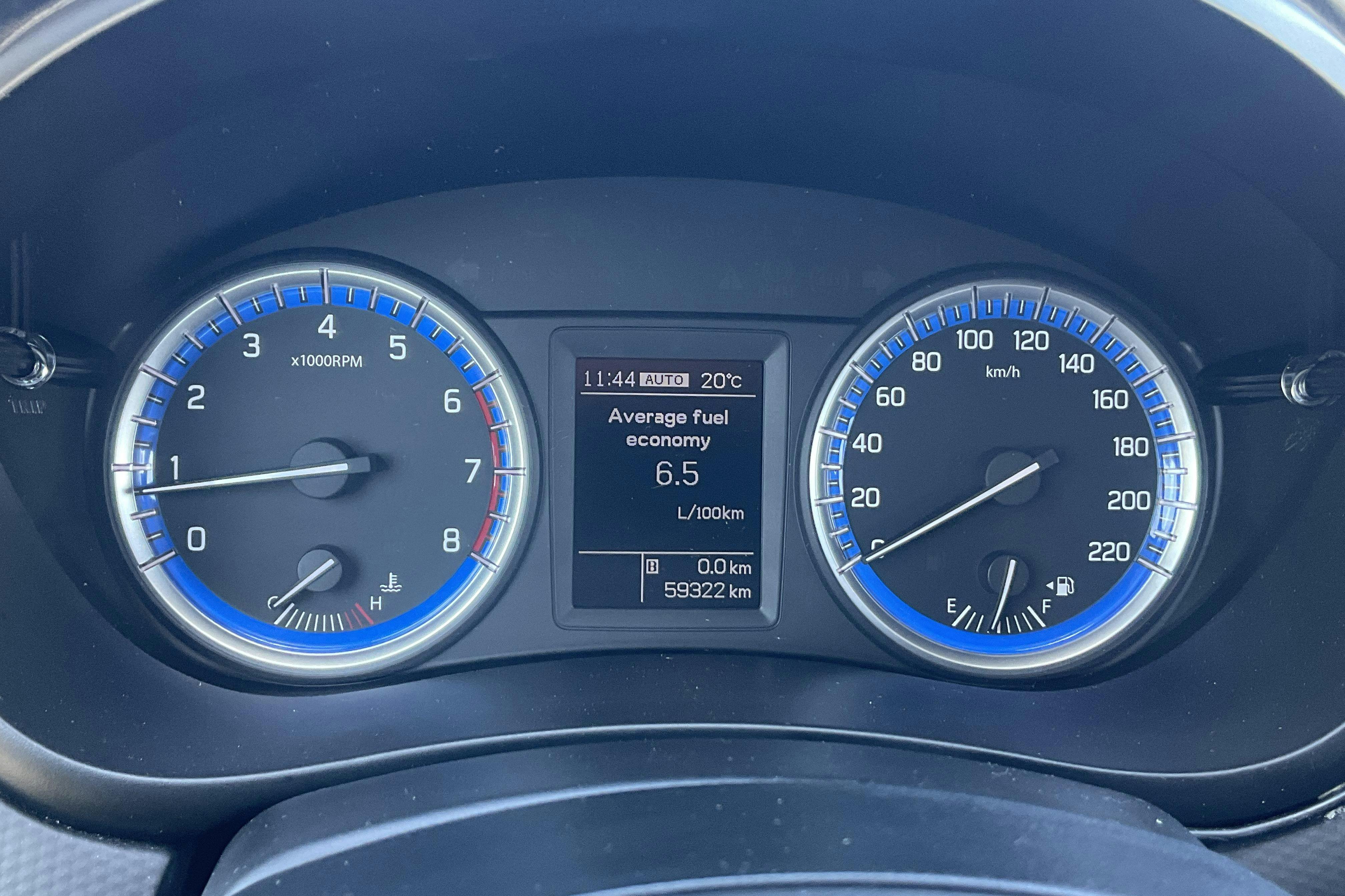 Vehicle Image 10