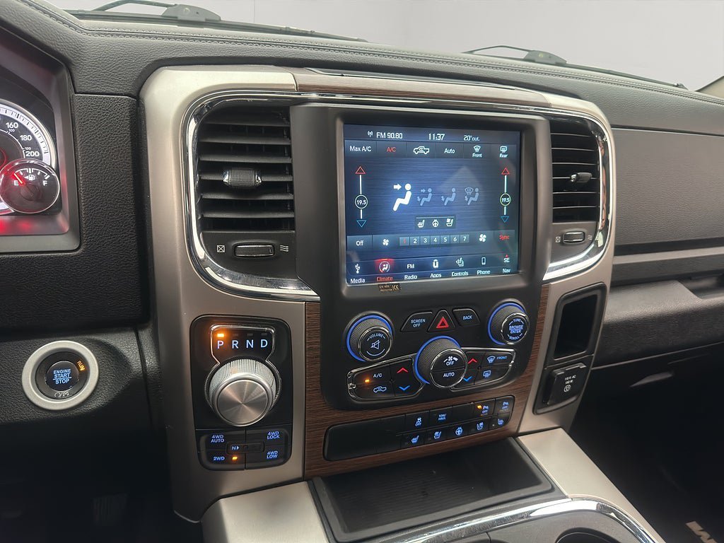 Vehicle Image 27