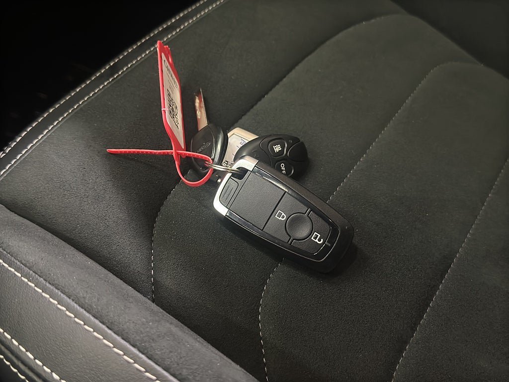 Vehicle Image 16