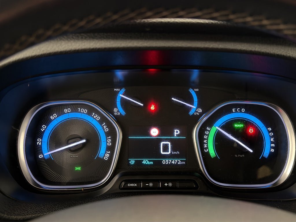 Vehicle Image 22