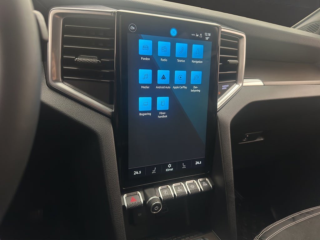 Vehicle Image 25