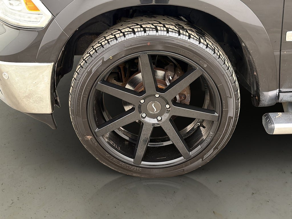 Vehicle Image 37