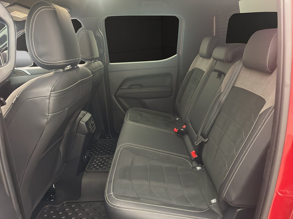 Vehicle Image 31