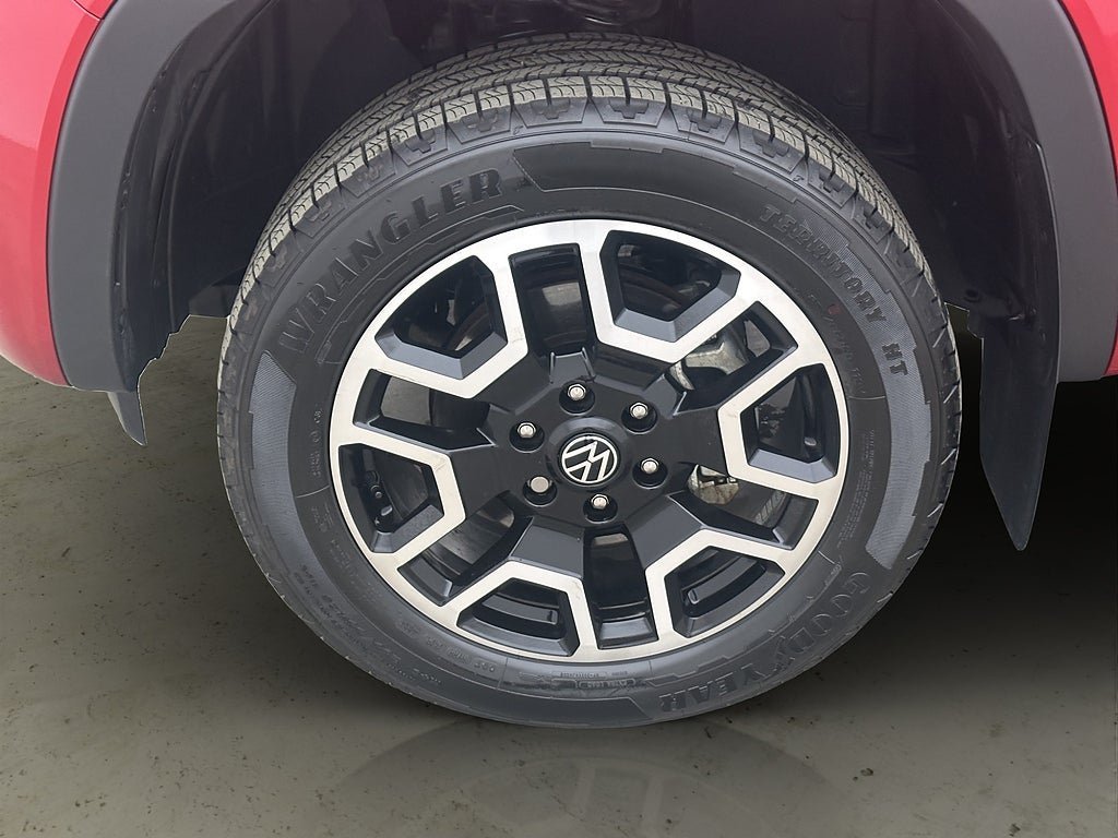 Vehicle Image 35