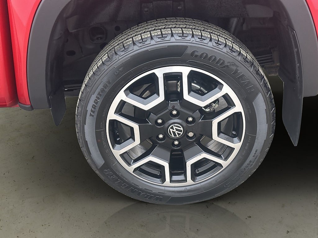 Vehicle Image 36