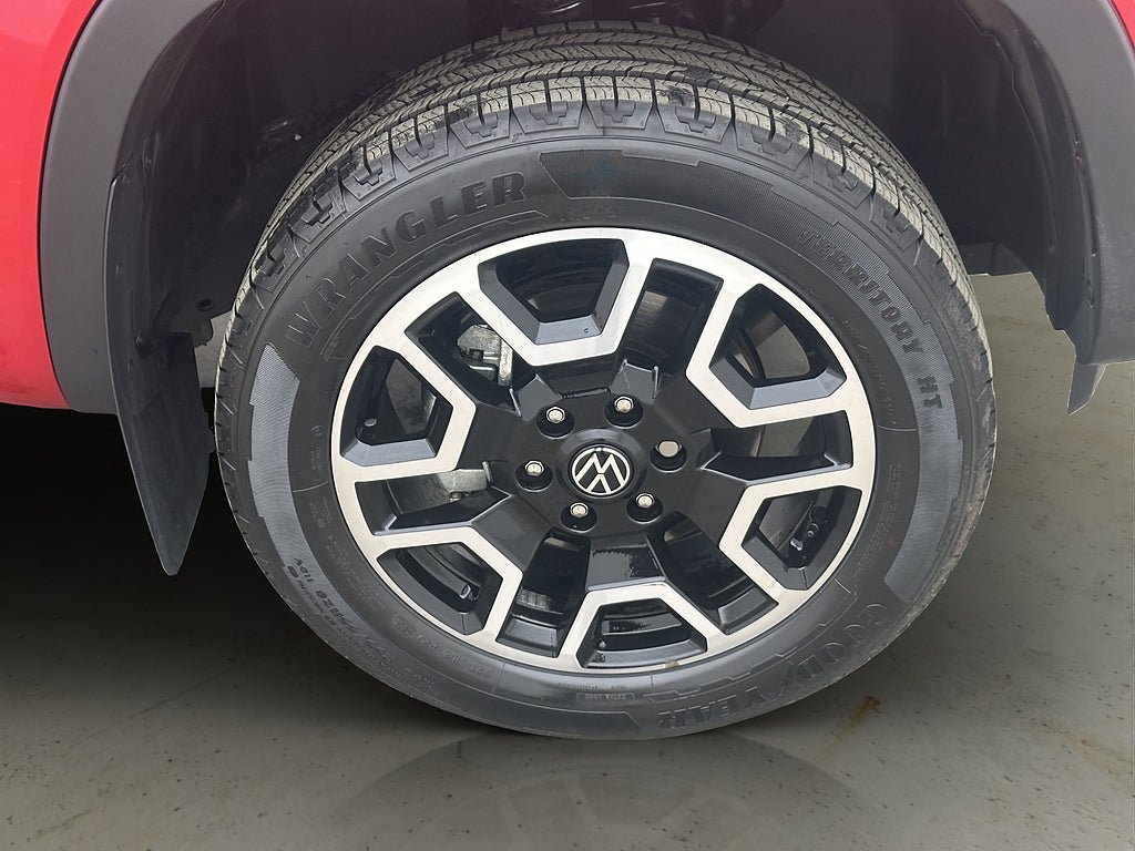 Vehicle Image 38