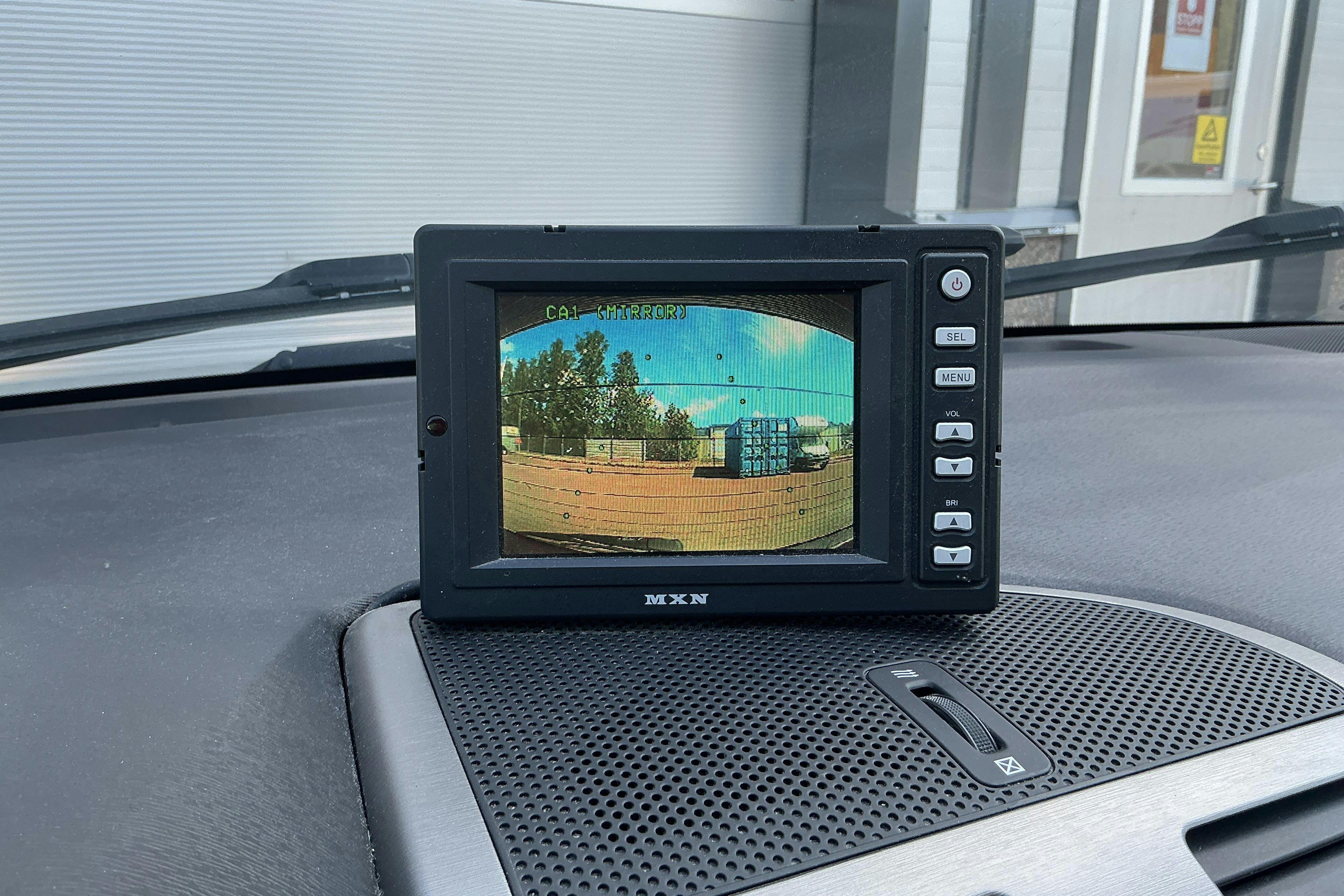 Vehicle Image 12