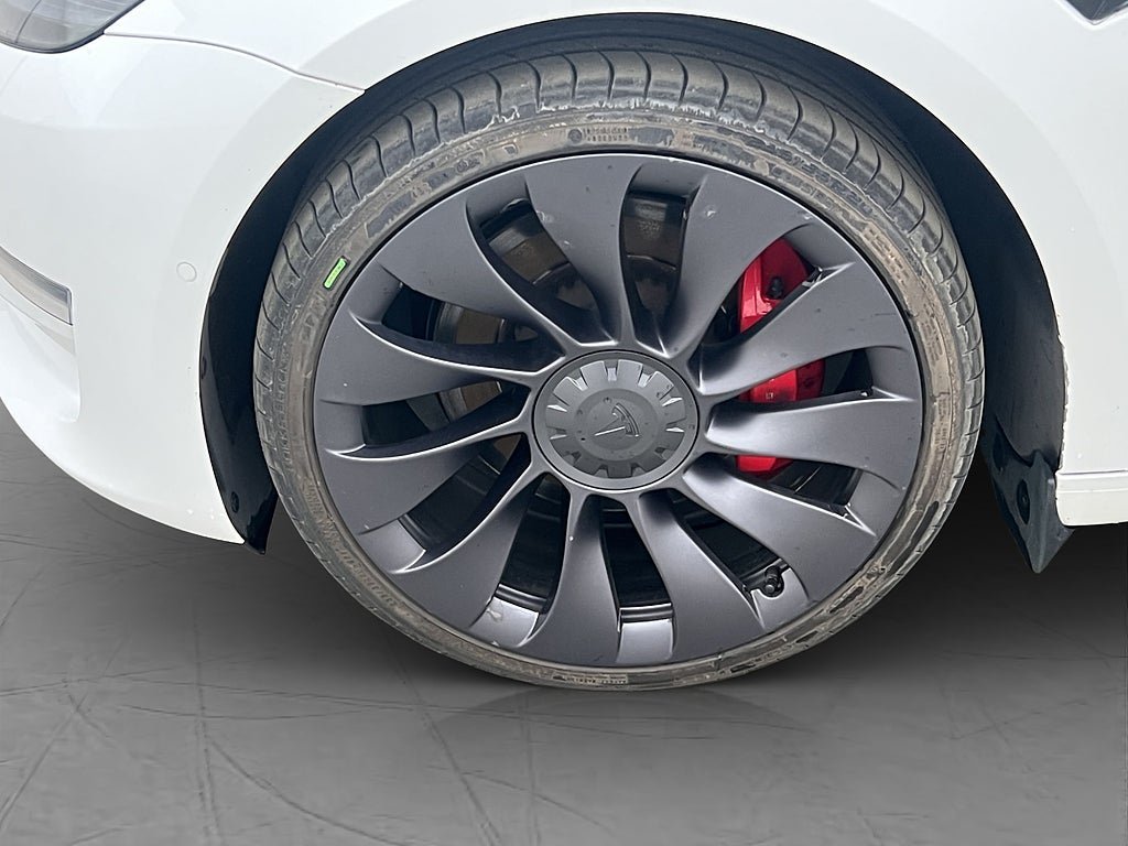 Vehicle Image 33