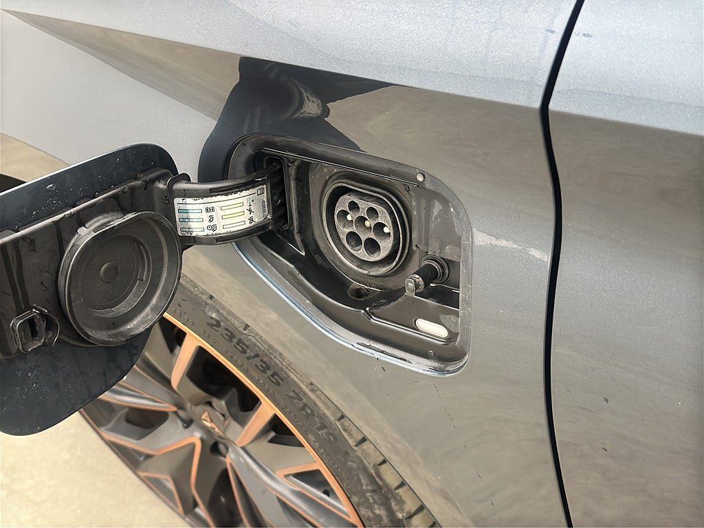 Vehicle Image 30