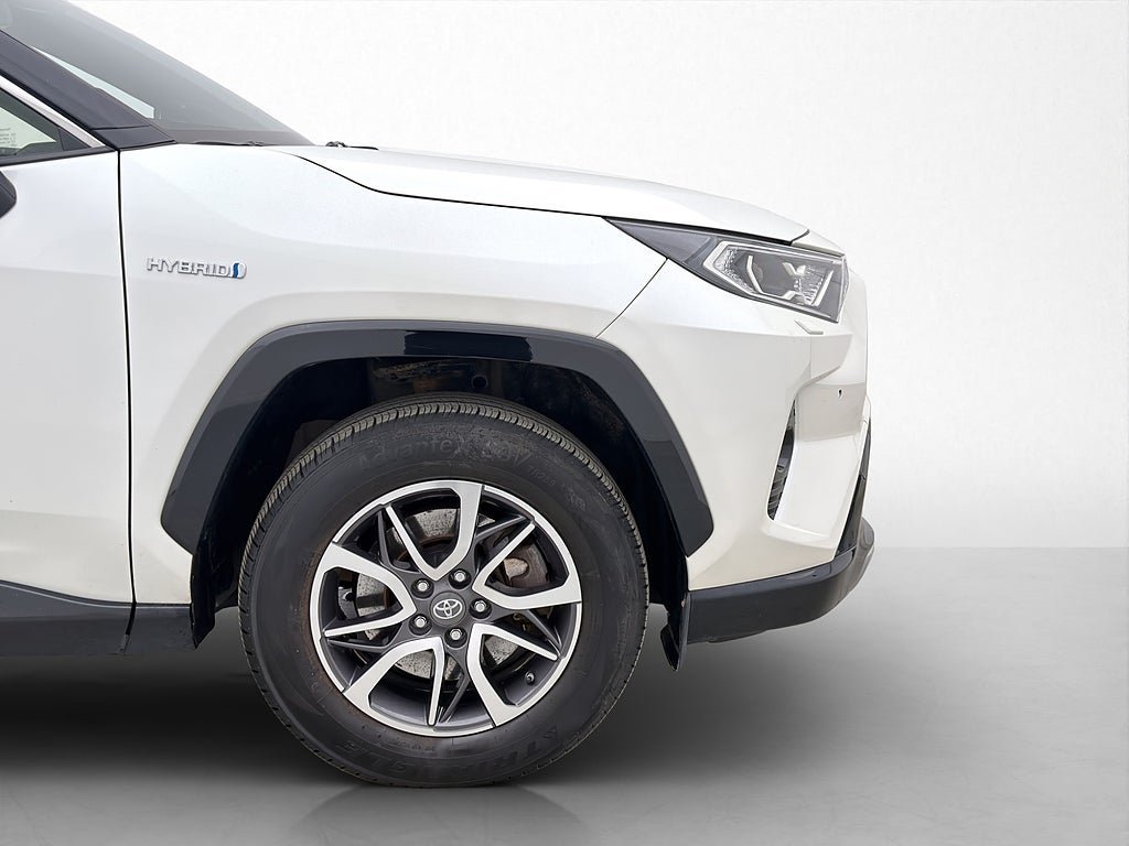 Vehicle Image 30