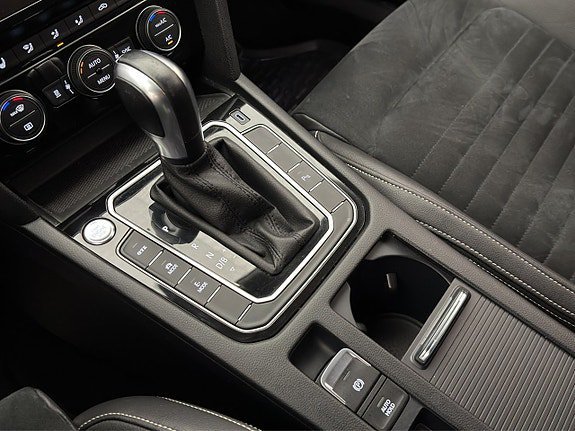 Vehicle Image 27