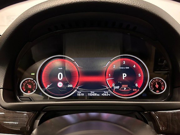 Vehicle Image 24