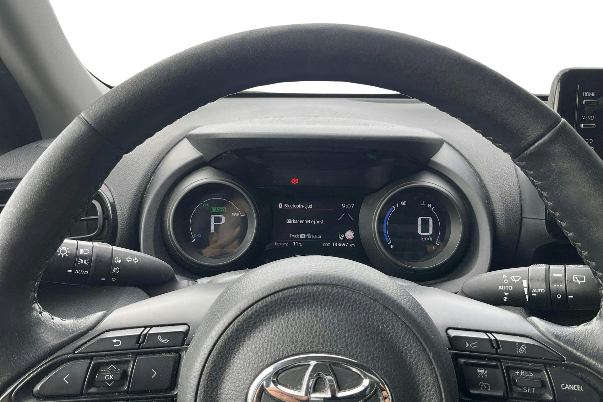 Vehicle Image 10