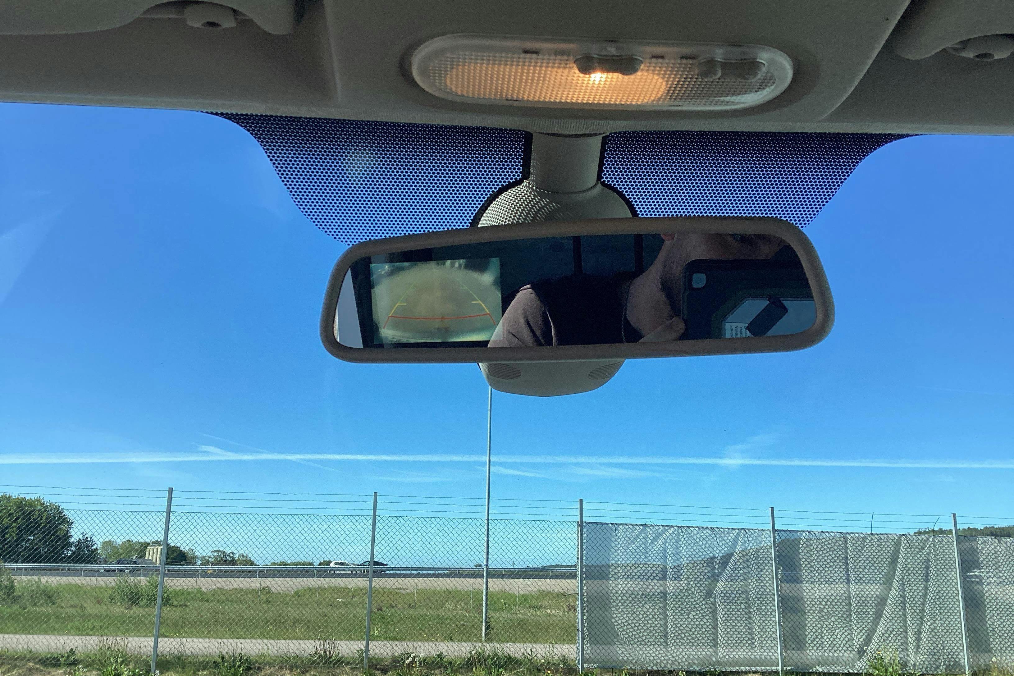 Vehicle Image 13