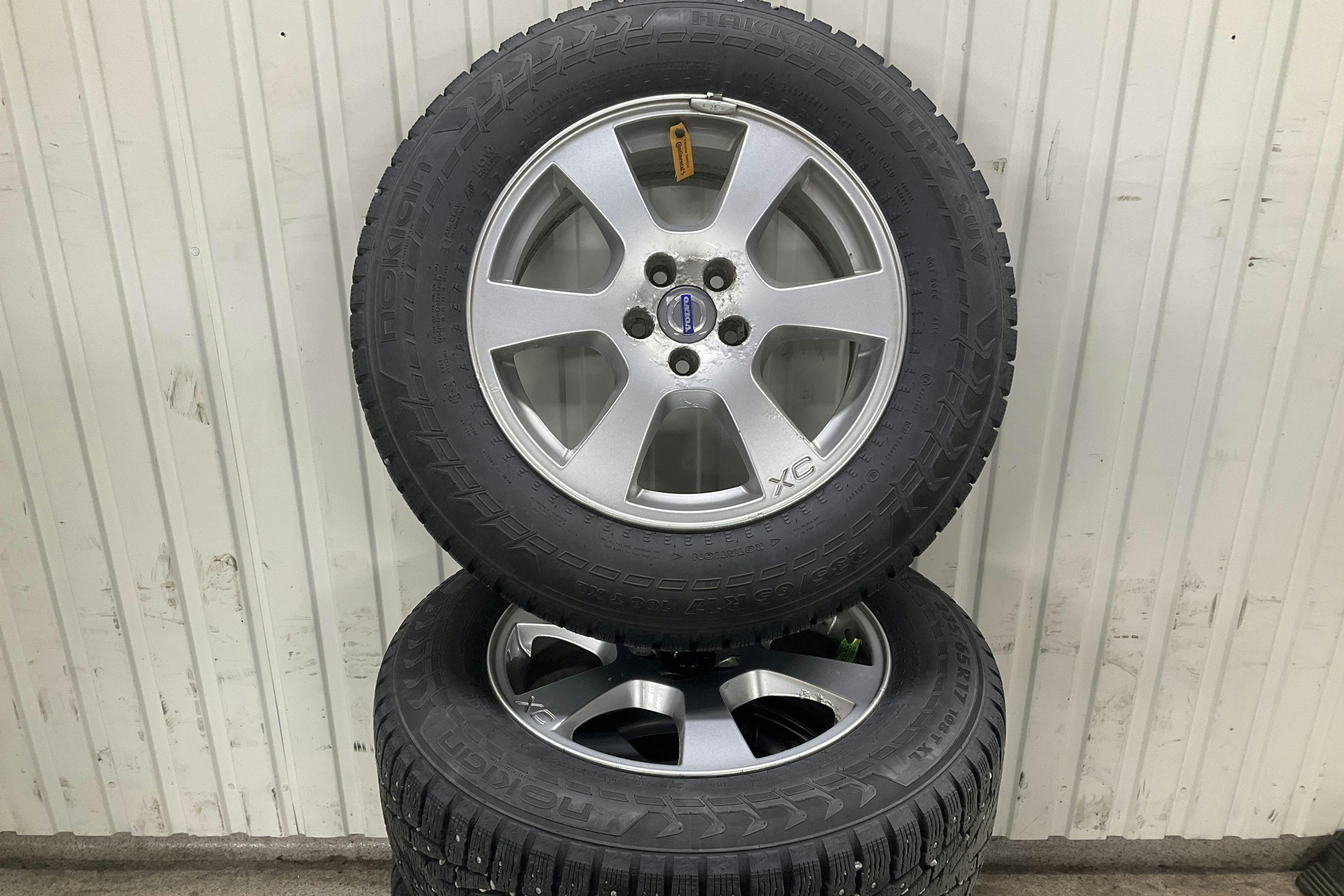 Vehicle Image 19