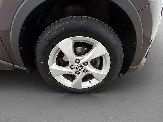 Vehicle Image 31