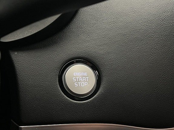 Vehicle Image 29