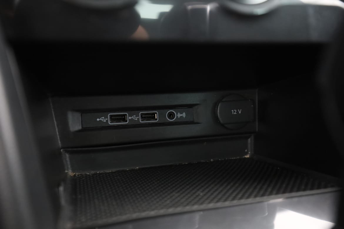 Vehicle Image 37