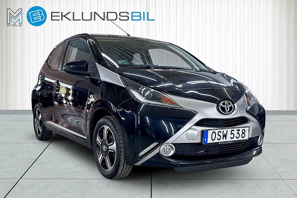 Vehicle Image 7