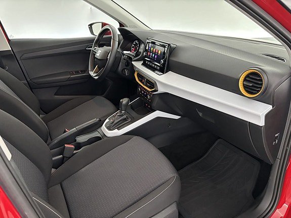 Vehicle Image 23