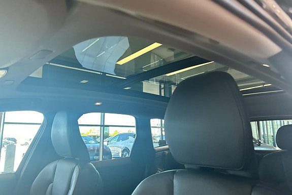Vehicle Image 27