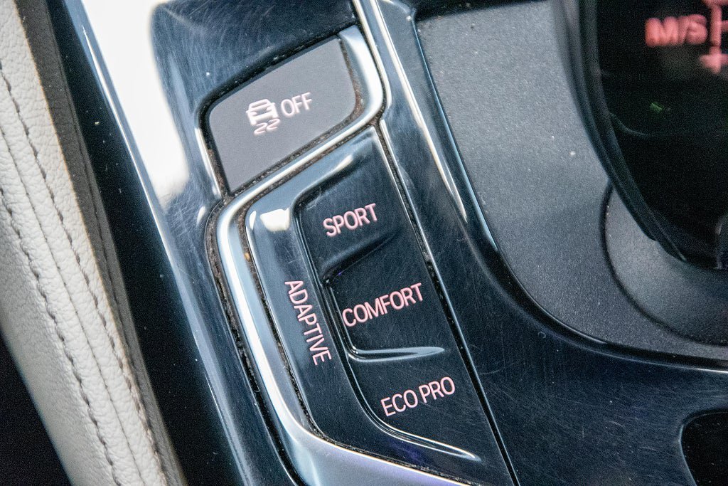 Vehicle Image 23