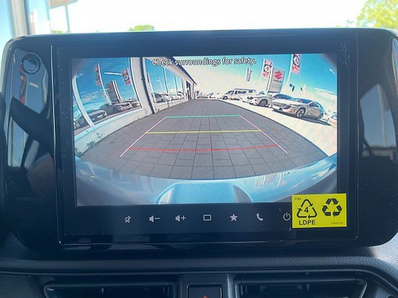Vehicle Image 21