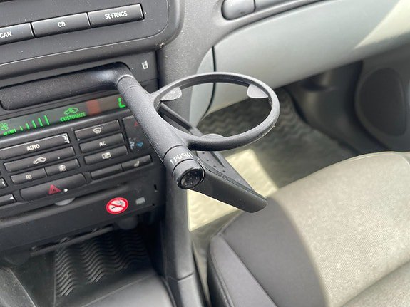 Vehicle Image 27