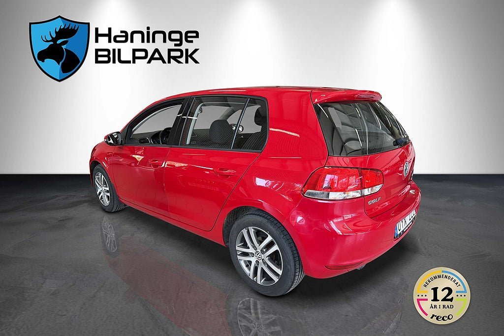 Vehicle Image 6