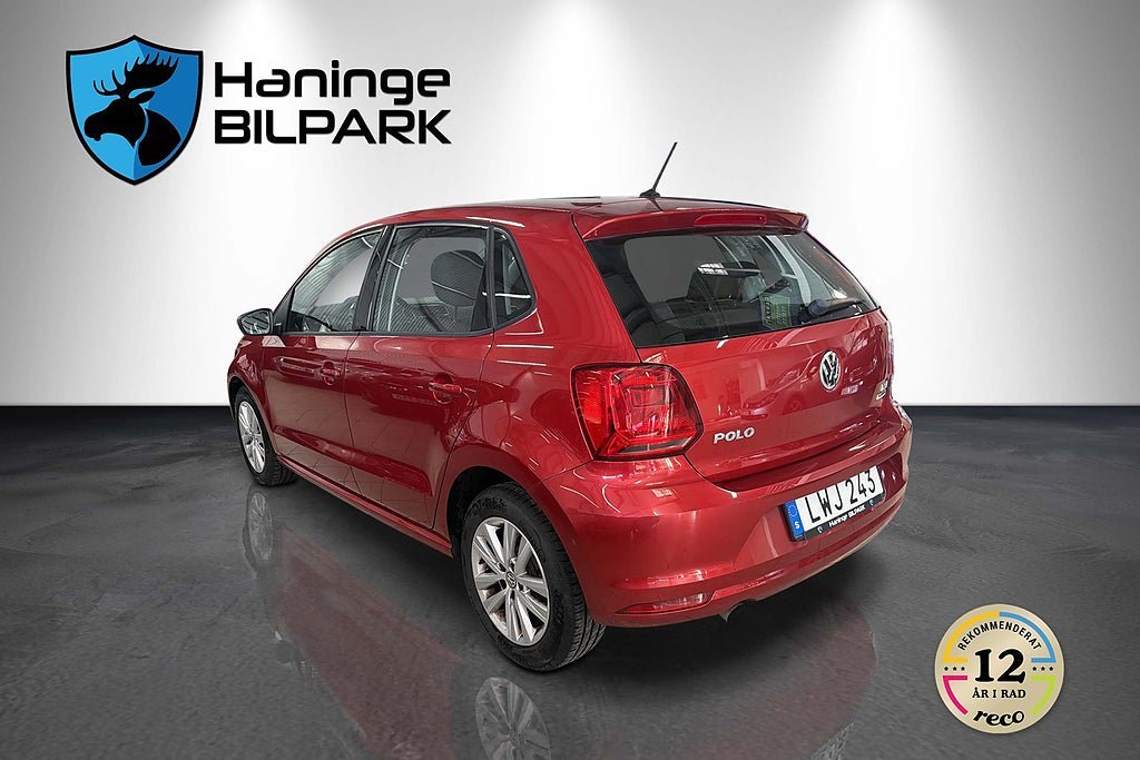 Vehicle Image 8