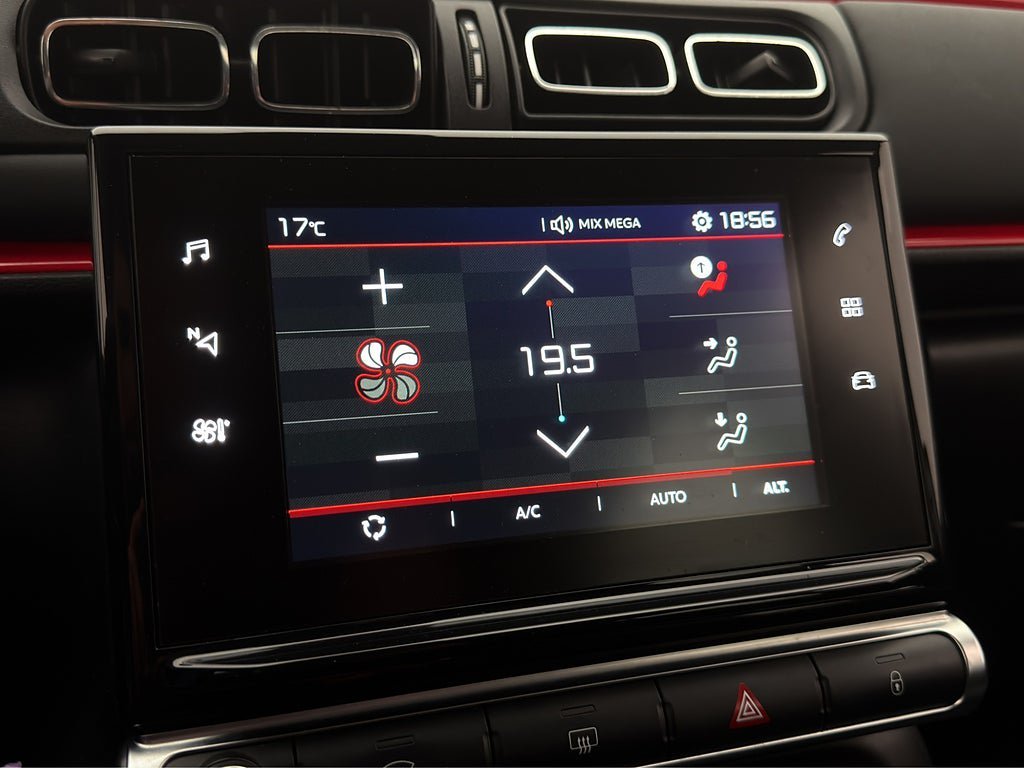 Vehicle Image 22
