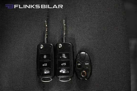 Vehicle Image 26