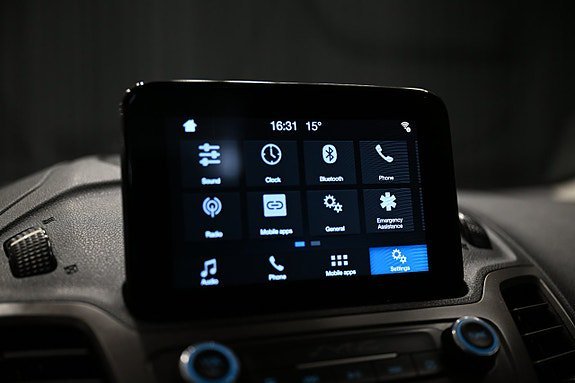 Vehicle Image 21