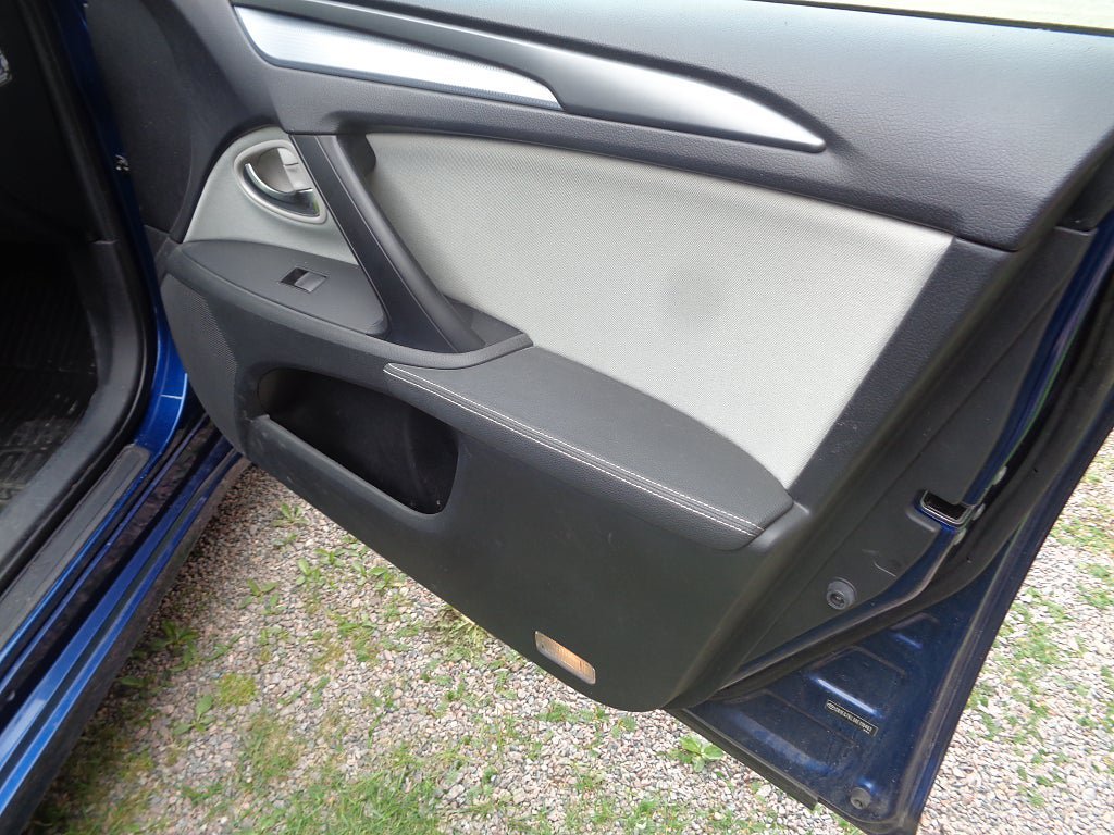 Vehicle Image 33