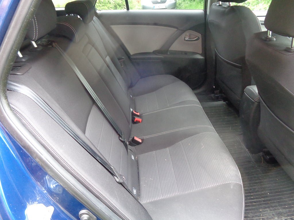 Vehicle Image 35
