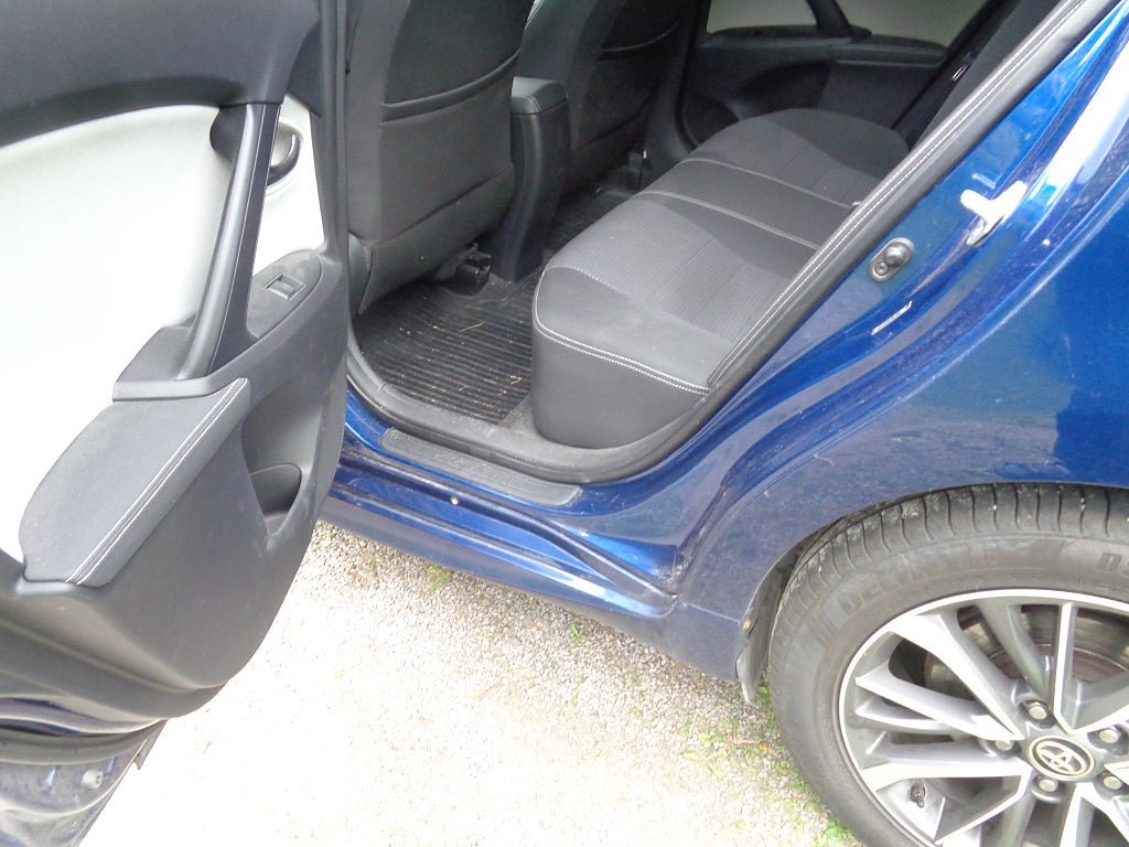 Vehicle Image 40