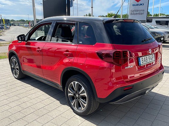Vehicle Image 6