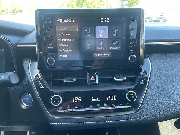 Vehicle Image 18