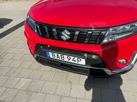 Vehicle Image 16