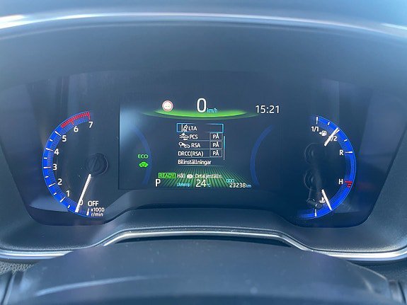 Vehicle Image 22
