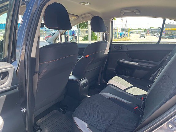 Vehicle Image 19