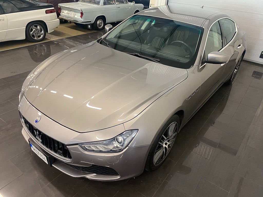 Vehicle Image 11