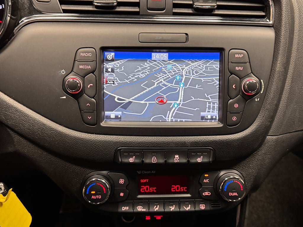 Vehicle Image 14